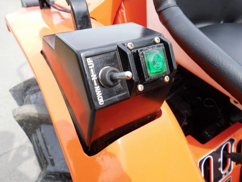 Kubota Traktor B-40 Mit Allradantrieb (Anbaugeräte Optional) – SB Agrar ...