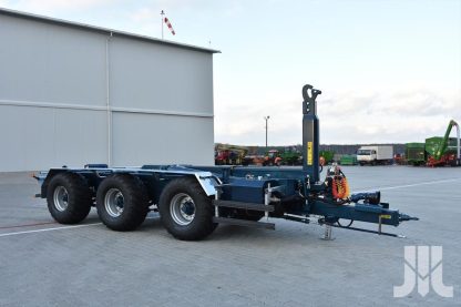 Pronar T386 Hakenliftanhänger Tridem Abrollcontainer SBF – Bild 3