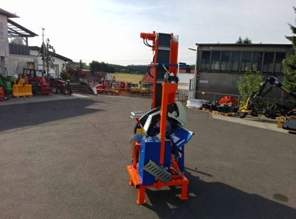 Balfor SHARK Wippkreissäge 700 CNT 4/250 C – Zapfwelle bis Ø30cm mit Eigenölversorgung