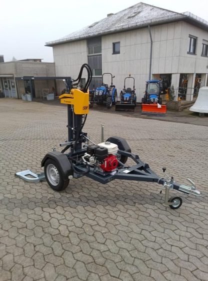 Uniforest Holzspalter mit Benzinmotor TITANIUM 14 / 18 TR, schnell, Anhänger 750 kg PKW