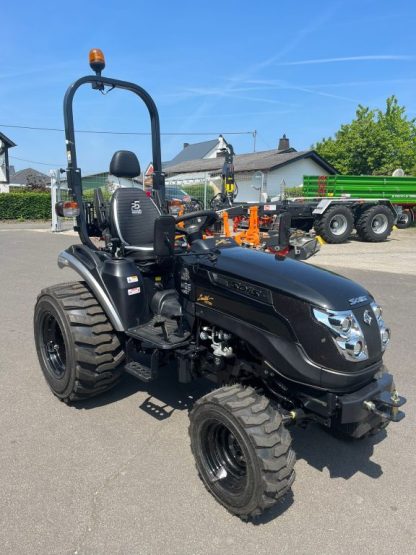 Solis 26 HST Panther Kleintraktor Black Edition Automatikgetriebe – Bild 15