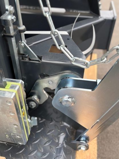 Holzspalter TITANIUM 27 - 27CD Winde 8 HR für Titanium 23/27 Funksteuerung – Bild 5