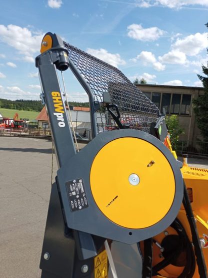 Getriebewinde 70 GX mit 2,2m Klappschild und einer Hilfswinde – Bild 7