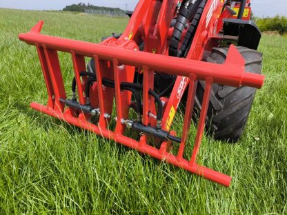 Thaler 2220S Hoflader Radlader SBF – Bild 4