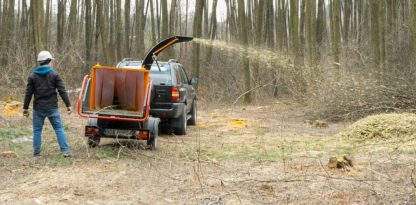 Mieten Pronar MR15 Häcksler mit PKW Fahrwerk – Bild 18
