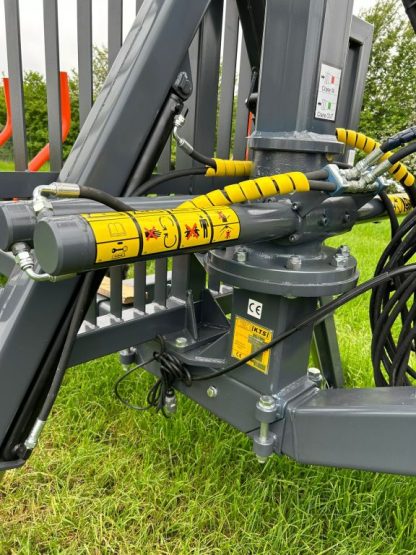 Mieten KTS Rückewagen 7000 mit 5,4m Kran – Bild 4