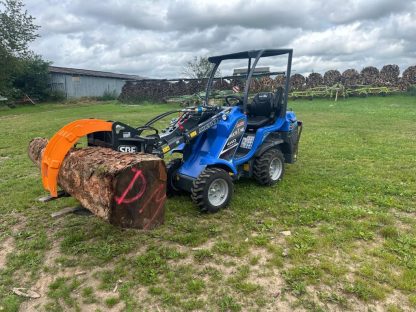 Mieten Multione 5.2 Hoflader Hub 2,8 m 800 kg