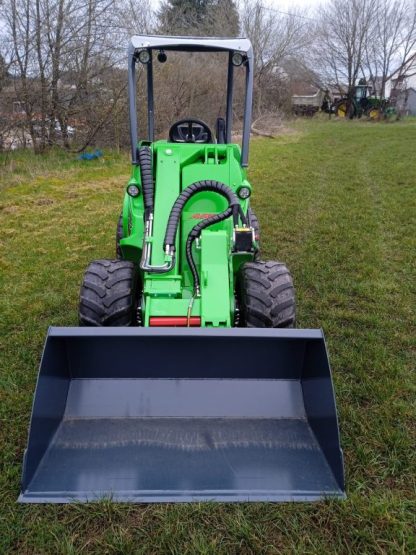 Mieten Avant 735i Multilader Teleskoplader – Bild 4
