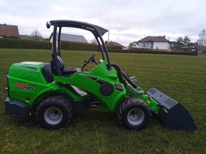 Mieten Avant 735i Multilader Teleskoplader – Bild 10