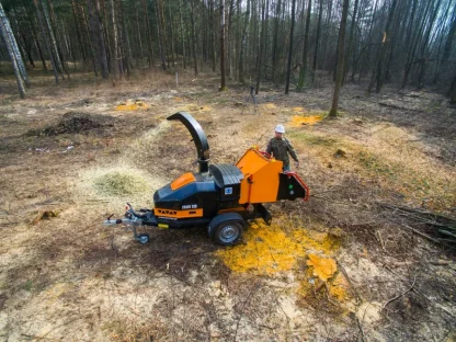 Mieten Pronar MR15 Häcksler mit PKW Fahrwerk – Bild 3