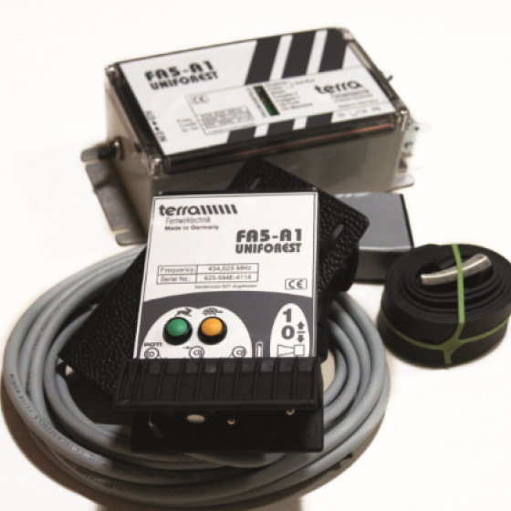 Uniforest Seilwinde 120Gpower, Getriebeseilwinde, 12t Profiseilwinde – Bild 6