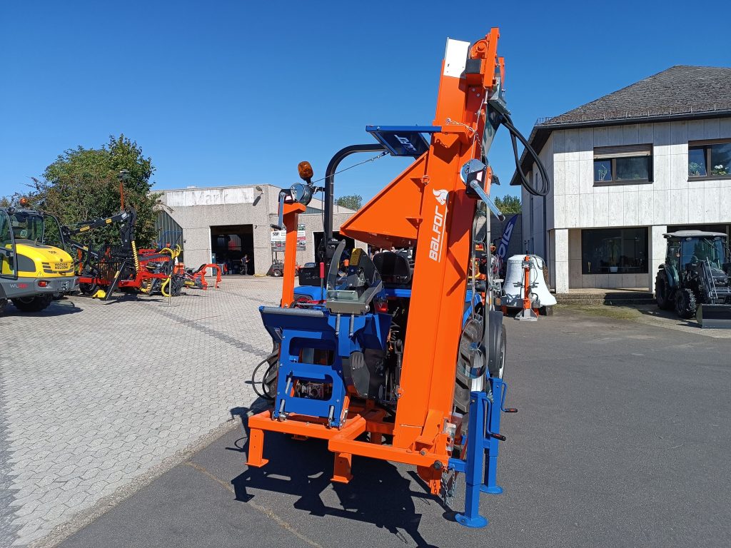 Balfor SHARK Wippkreissäge 700 CNT 4/250 PI – Zapfwelle bis Ø30cm (Förderband Schlepperhydraulik) – Bild 9