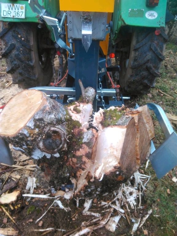 Aktion Holzspalter Uniforest TITANIUM 18 CD Zapfwellenantrieb Gusspumpe schnell SBF – Bild 3