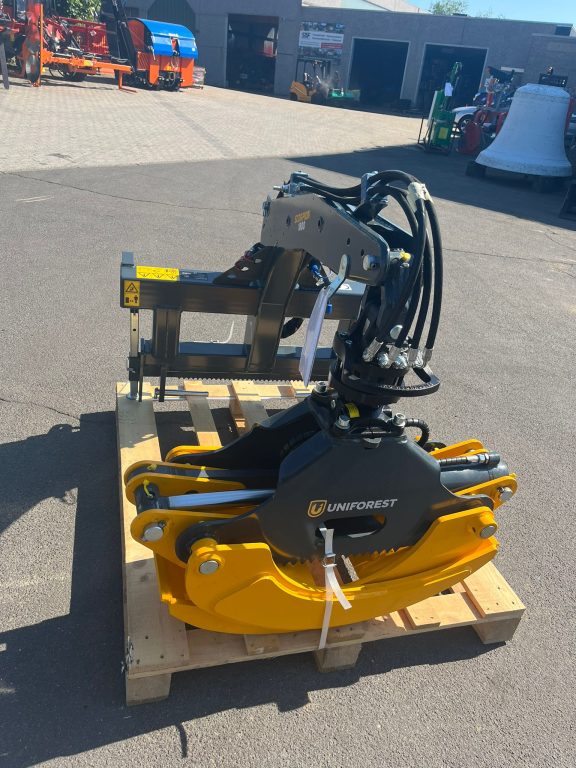 Uniforest Rückezange SCORPION 1800F Frontanbau Euroaufnahme Dreipunktanbau Holzgreifer Frontladergreifer – Bild 15