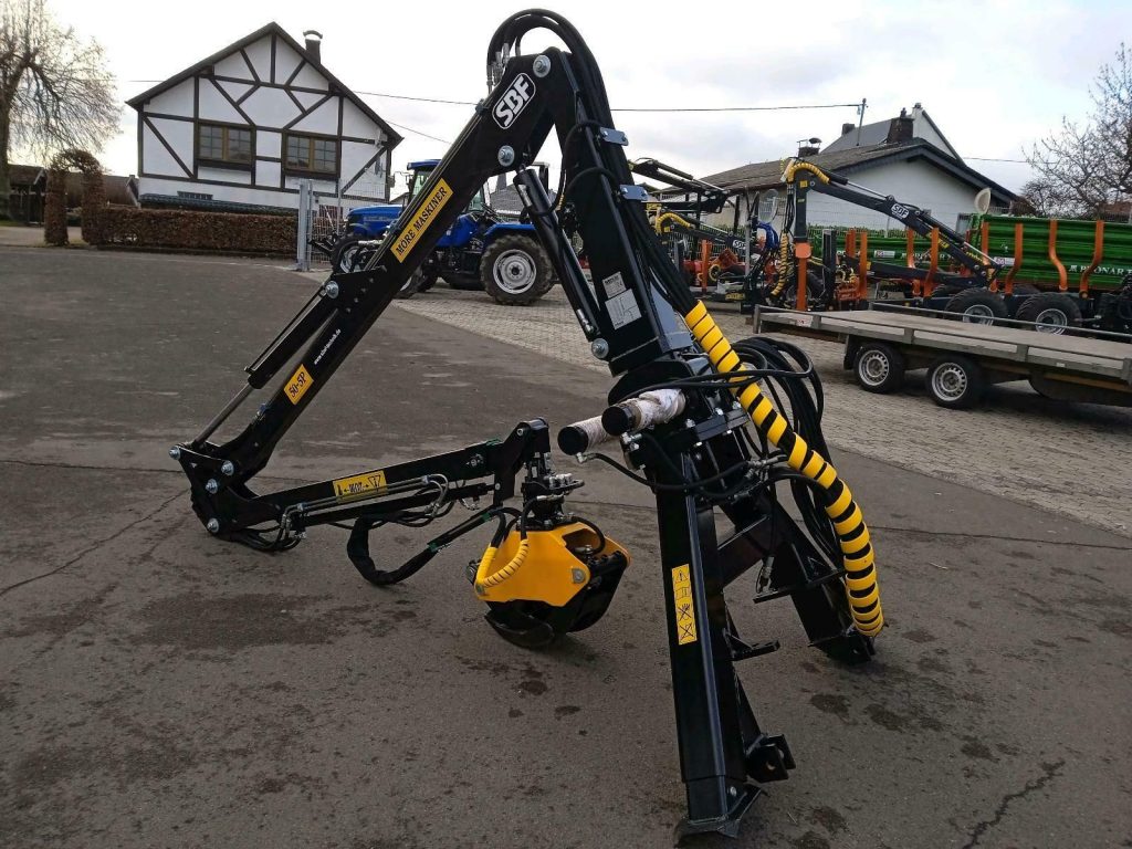 Ladekran 5,4m, Forstkran 51-5, Rückekran 4 Zylinder-Schwenkwerk, Teleskop, Weitwinkel, Dreipunkt – Bild 4