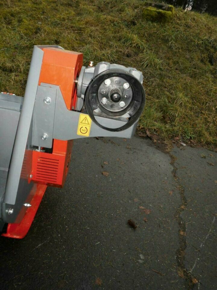 SBF VBM220-D Böschungsmulcher Auslegemulcher Mulcher – Bild 7