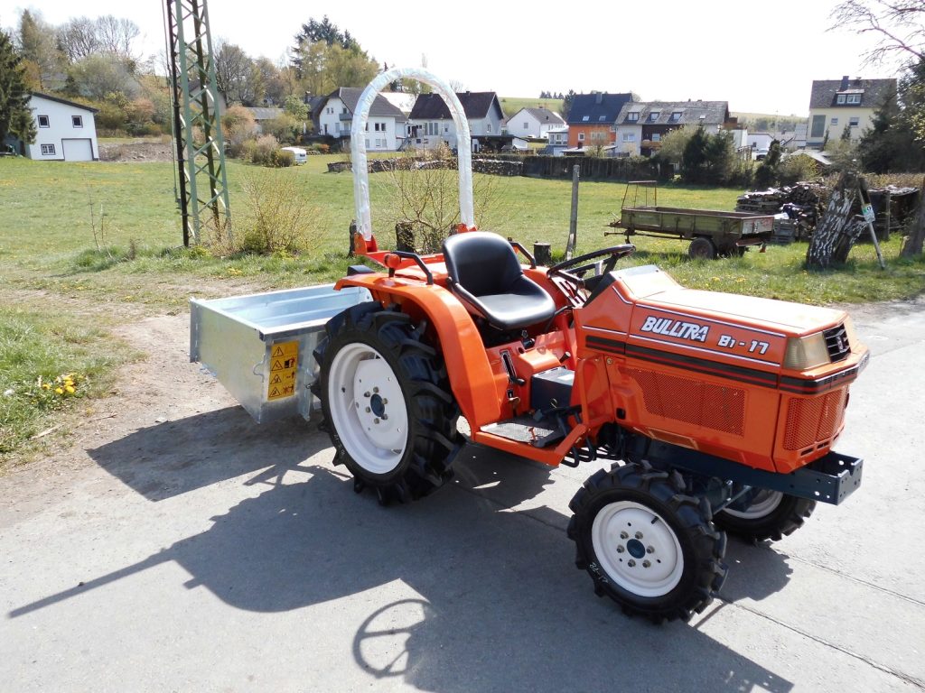 Kubota Traktor B1-17 mit Allradantrieb – Bild 3
