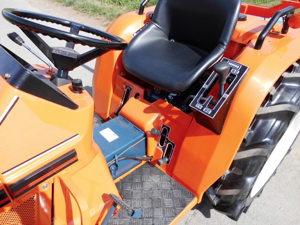 Kubota Traktor B1-17 mit Allradantrieb – Bild 10