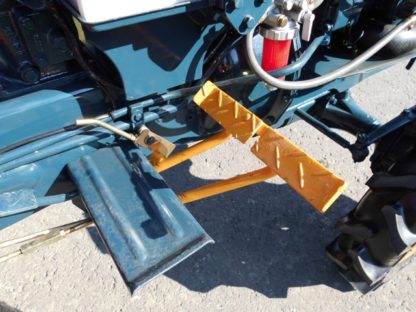 Kubota Traktor B7000 mit Allradantrieb und Palettengabel FT 300 – Bild 5