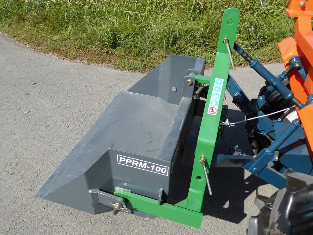 Kubota Traktor B1400 mit Allradantrieb und Heckschaufel 100 cm – Bild 7