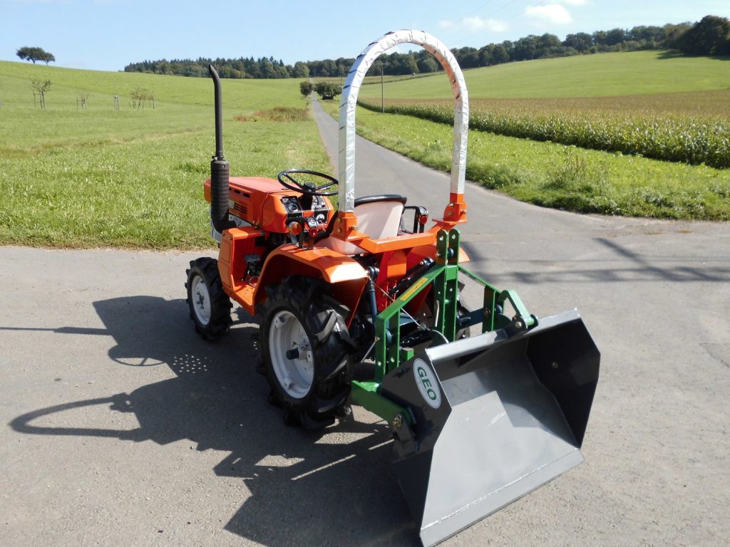 Kubota Traktor B1400 mit Allradantrieb und Heckschaufel 100 cm – Bild 10