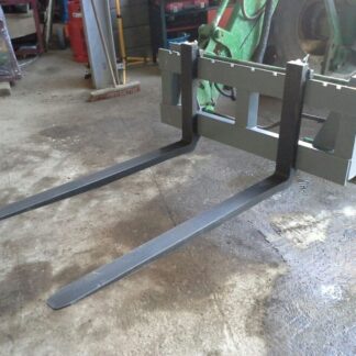 Palettengabel Frontlader Euroaufnahme 2,5 to 1200mm Zinken