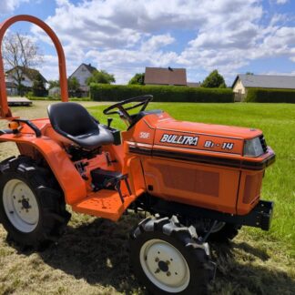 Kubota Aste B1-14 Kleintraktor Allrad, Überrollbügel ÜBERHOLT