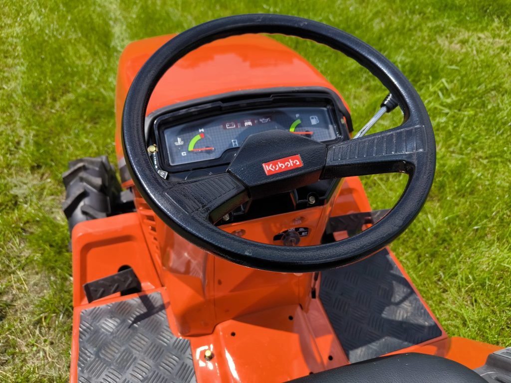 Kubota Aste A-14 Kleintraktor Allrad, Überrollbügel ÜBERHOLT – Bild 6