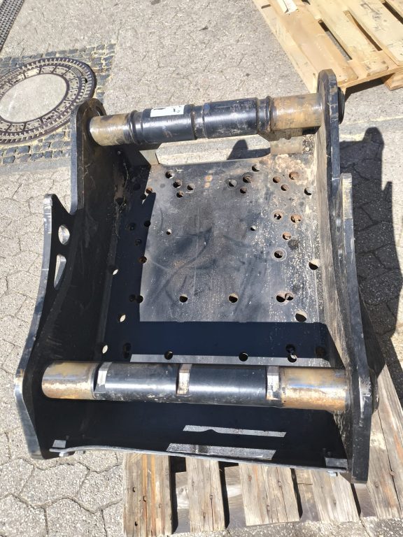 Miete Adapter Oilquick OQ70/55 auf Lehnhoff MS10 Bagger – Bild 3