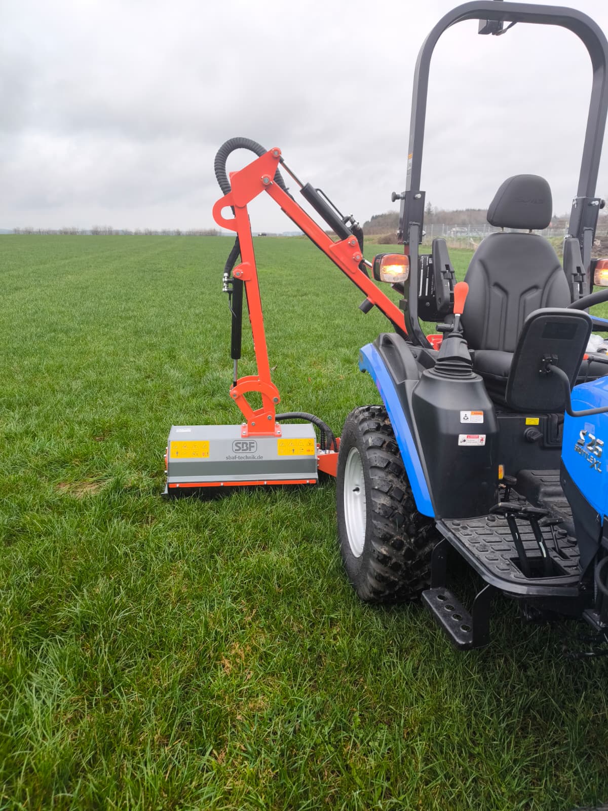 SBF ERM80 Auslegemulcher Böschungsmulcher Mulcher – Bild 3