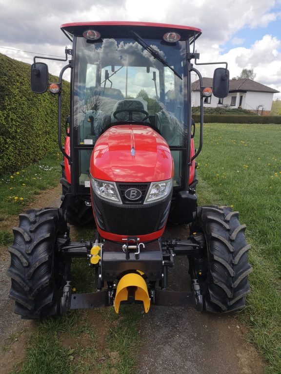 Branson 6225C, Traktor, Allrad, Kabine, Fronthydraulik, Frontzapfwelle – Bild 14