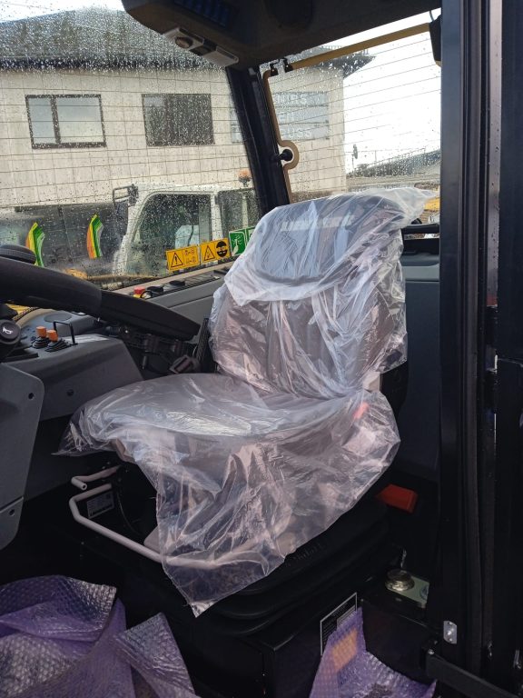 Mieten Teleskoplader Liebherr Radlader T46-7 – Bild 8