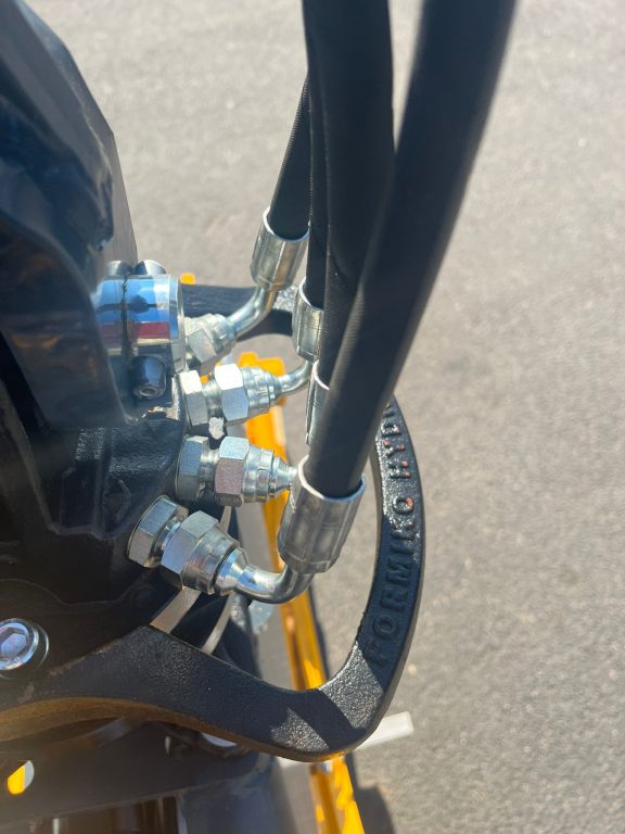 Uniforest Rückezange SCORPION 1800F Frontanbau Euroaufnahme Dreipunktanbau Holzgreifer Frontladergreifer – Bild 4