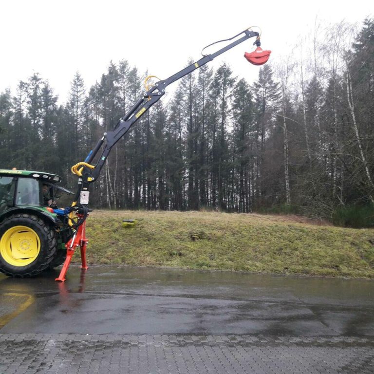 Maskiner Kran 6,4 m Teleskop Rückewagen Forstkran Rückekran – Bild 11