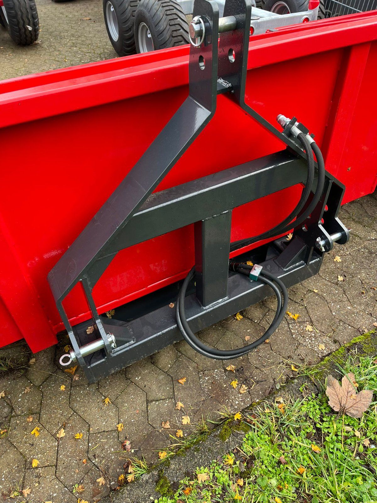 Heckcontainer hydraulisch kippbar, rot 1,6m – Bild 6