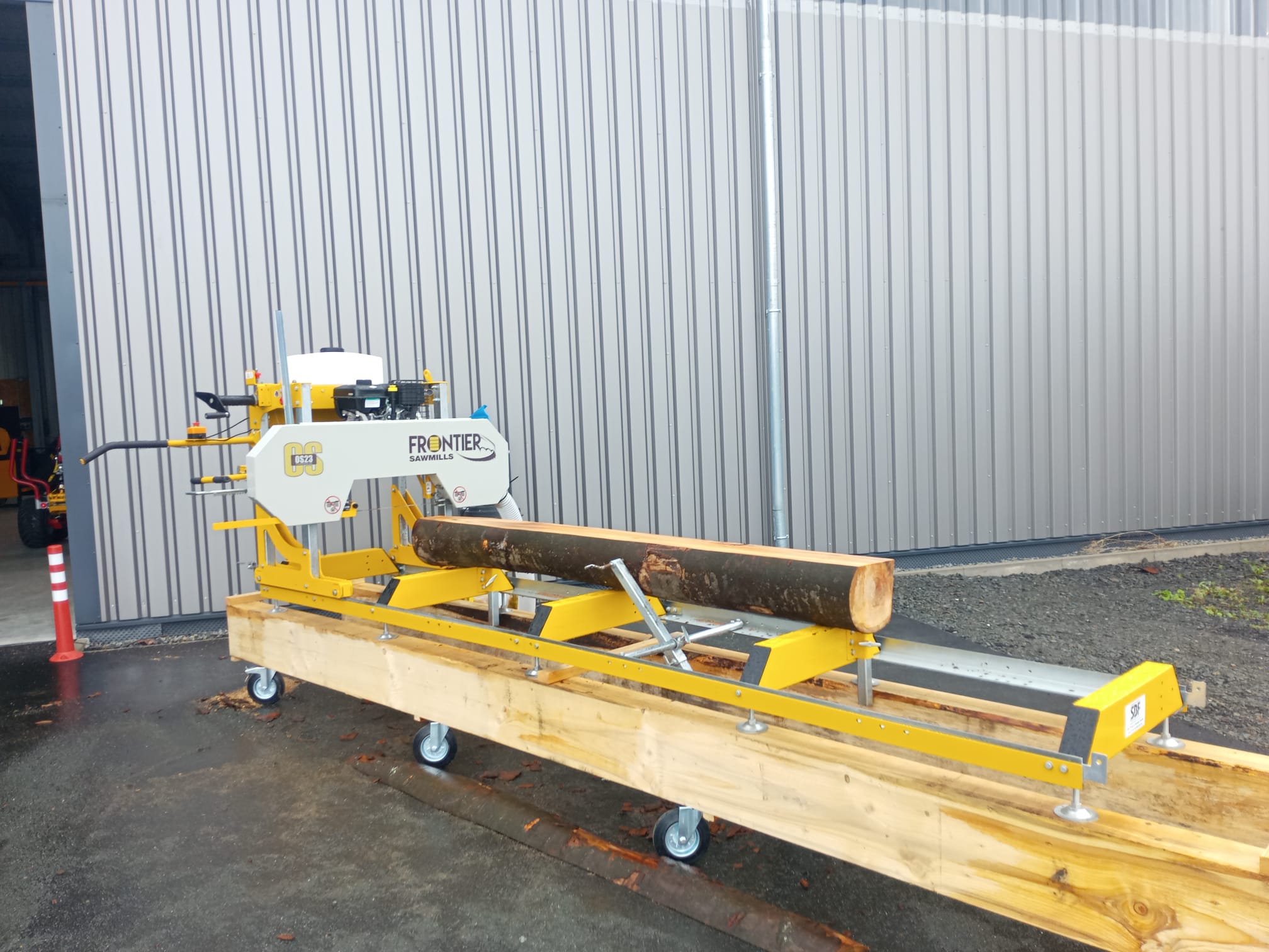 Frontier Sawmills OS23 SBF Sägewerk Bandsäge Säge Bretter Balken