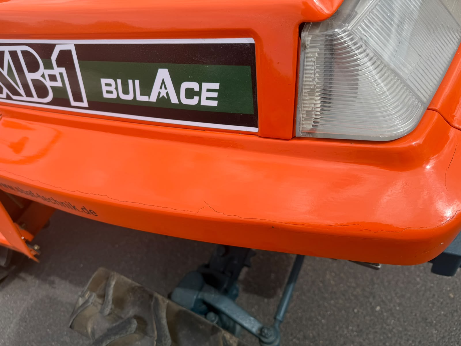 Kubota XB-1 Kleintraktor Schmalspurschlepper Minitraktor SBF – Bild 11